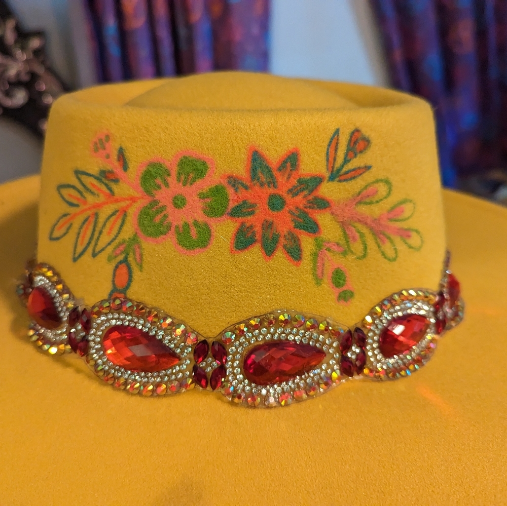 Yellow, felt hat. Brand new, never been worn